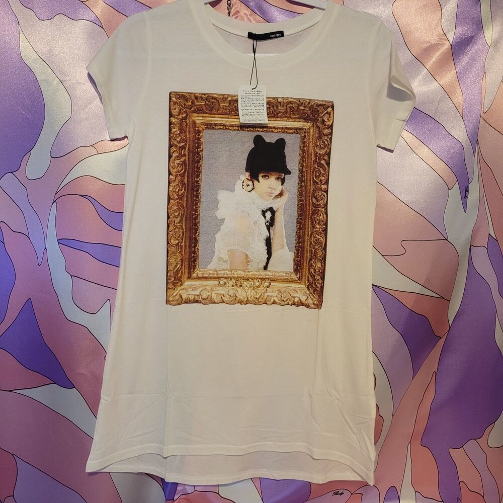 One Spo Size Small Graphic Cat Tee Shirt Top Harajuku Jfashion Y2K Kawaii White